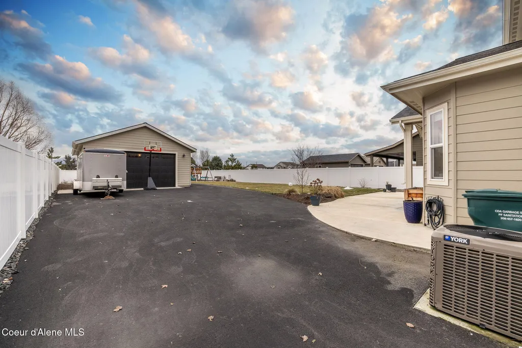 849 W Ashworth Lane Post Falls ID 83854
