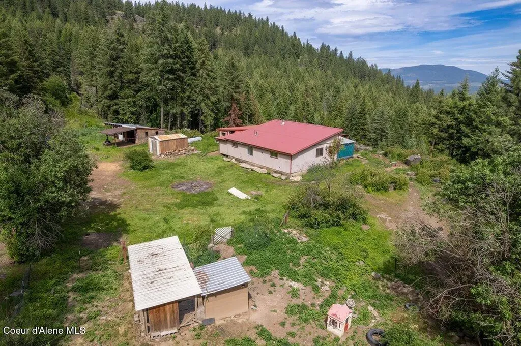 701 Cabin Ridge Road Spirit Lake ID 83869