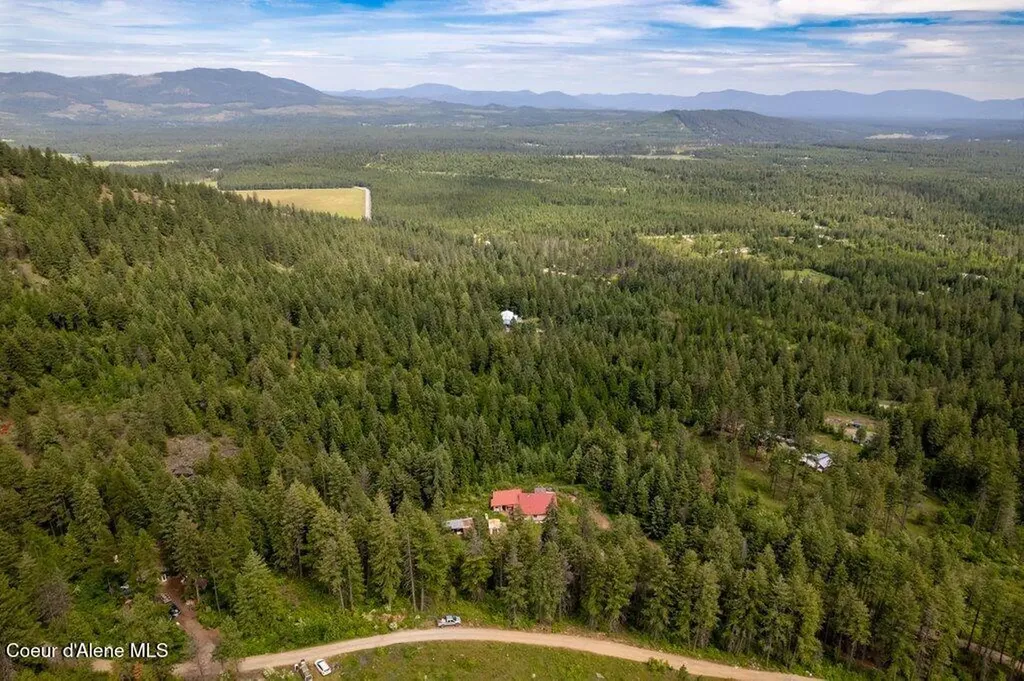 701 Cabin Ridge Road Spirit Lake ID 83869