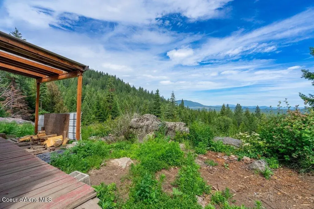701 Cabin Ridge Road Spirit Lake ID 83869