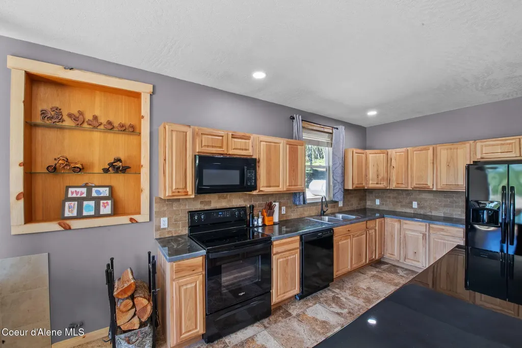 217/283 Wolverine Drive Cocolalla ID 83813