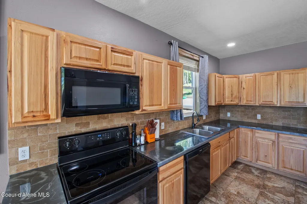217/283 Wolverine Drive Cocolalla ID 83813