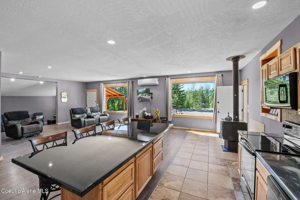 217/283 Wolverine Drive Cocolalla ID 83813