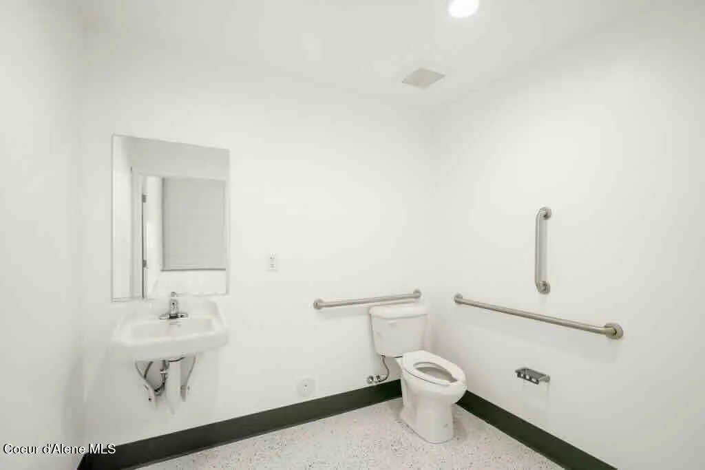13604 & 08 W Highway 53 Rathdrum ID 83858