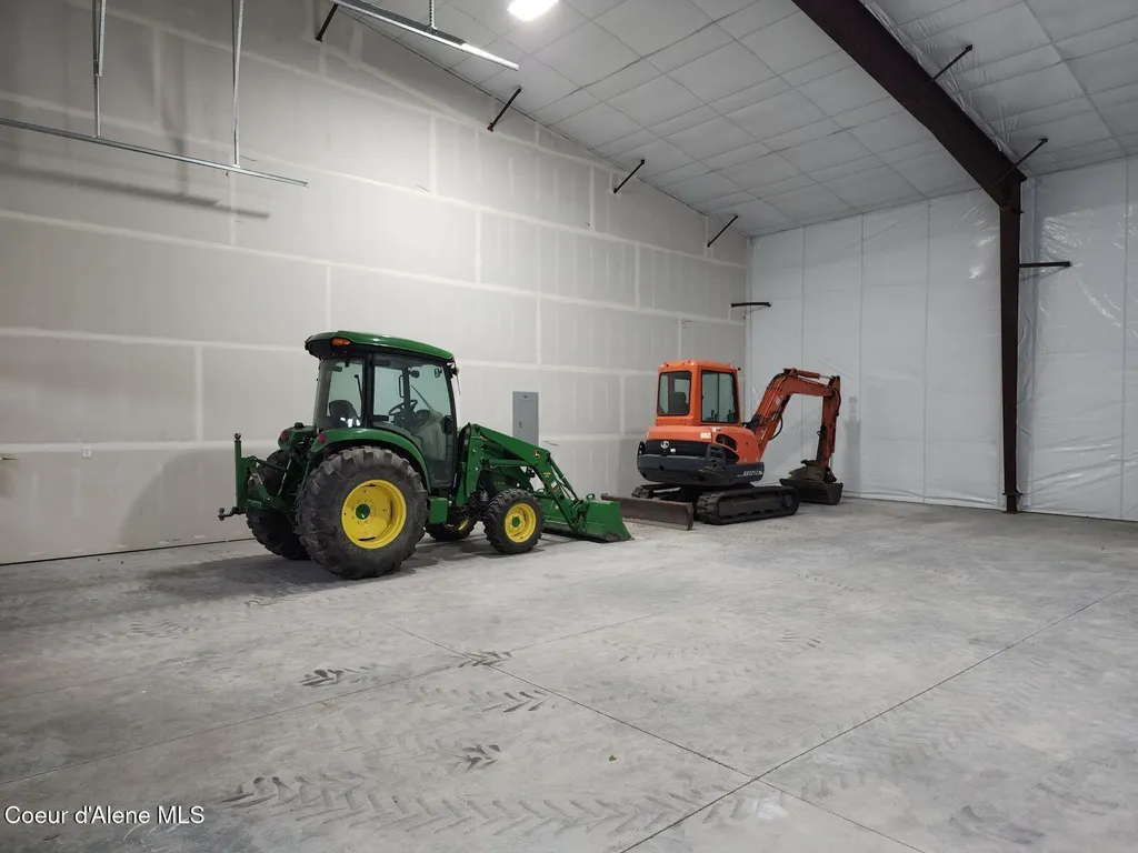 13604 & 08 W Highway 53 Rathdrum ID 83858