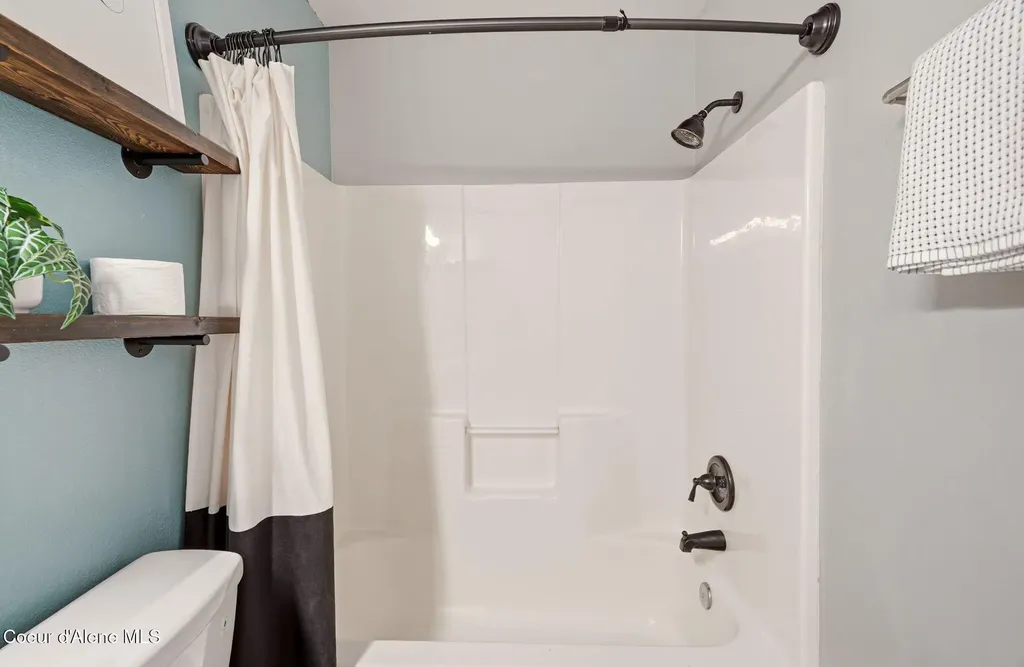 475 N Megan Street Post Falls ID 83854