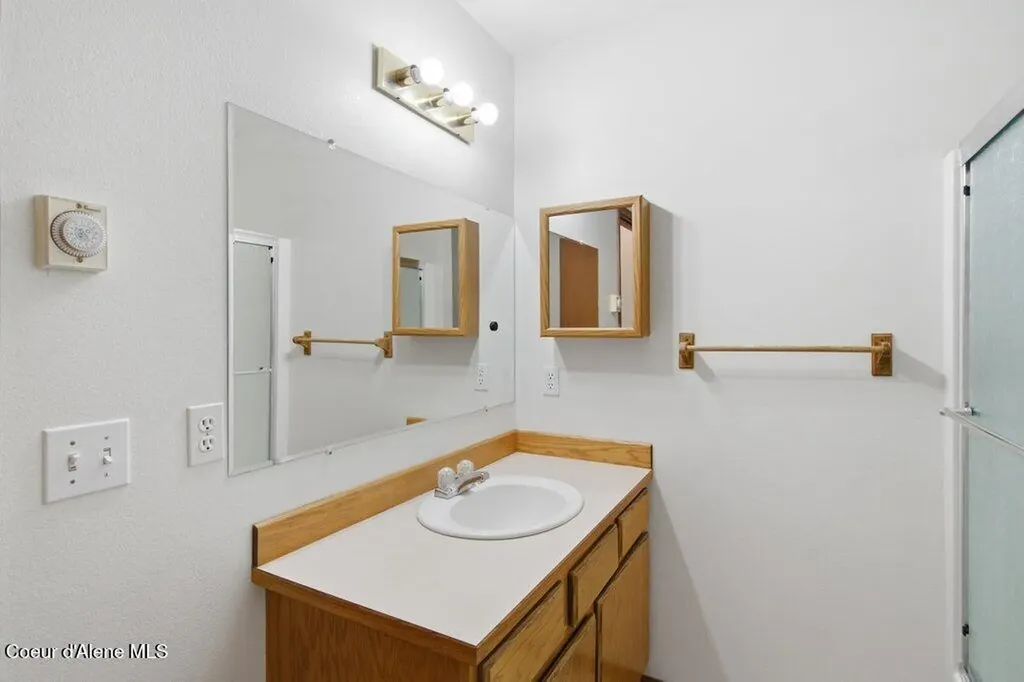 3740 W Highwater Drive Post Falls ID 83854