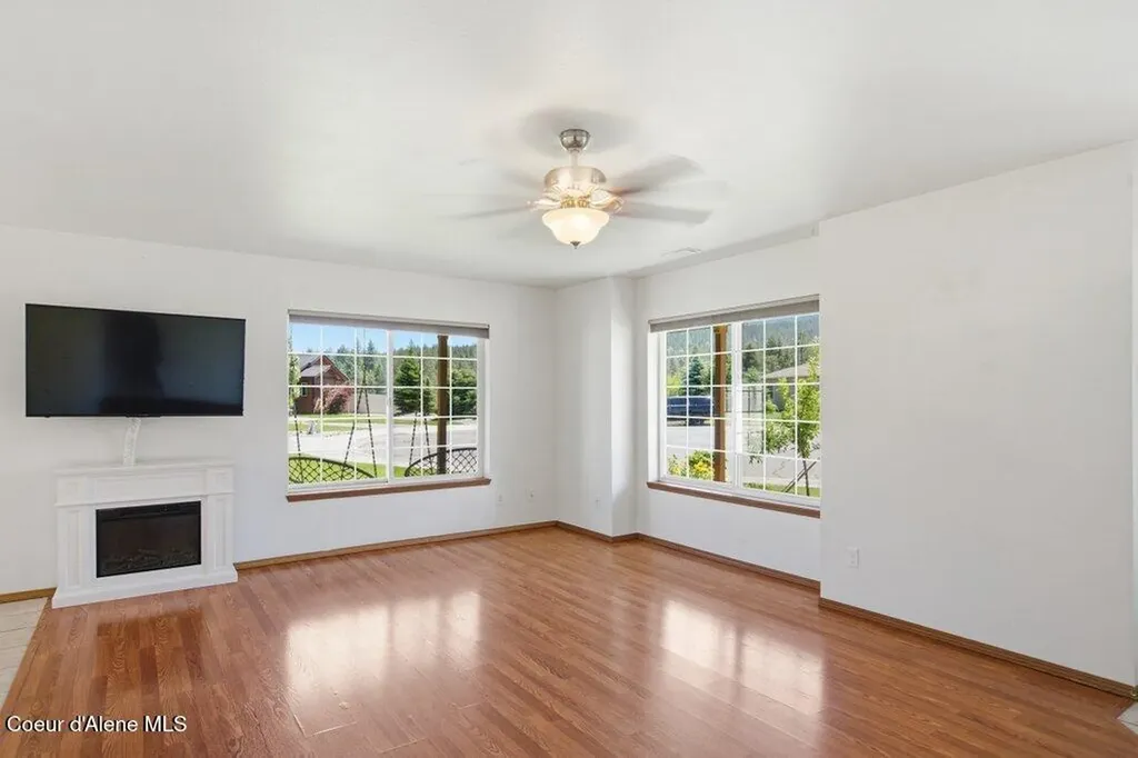 3740 W Highwater Drive Post Falls ID 83854