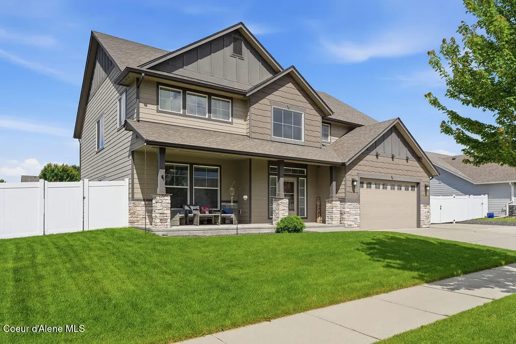 2028 N Ivory Lane Post Falls ID 83854