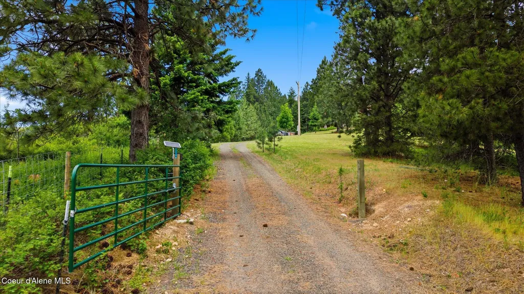 3132 Windfall Pass Road Plummer ID 83851