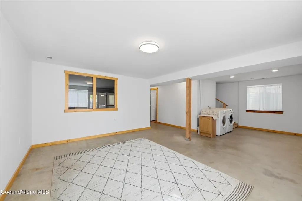 3132 Windfall Pass Road Plummer ID 83851