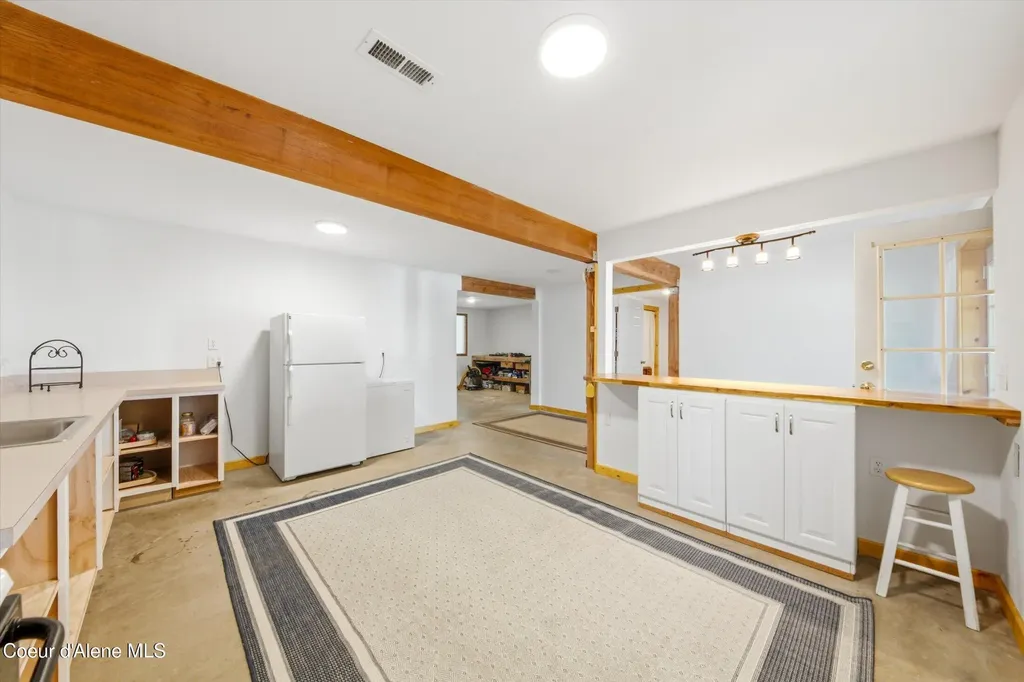 3132 Windfall Pass Road Plummer ID 83851