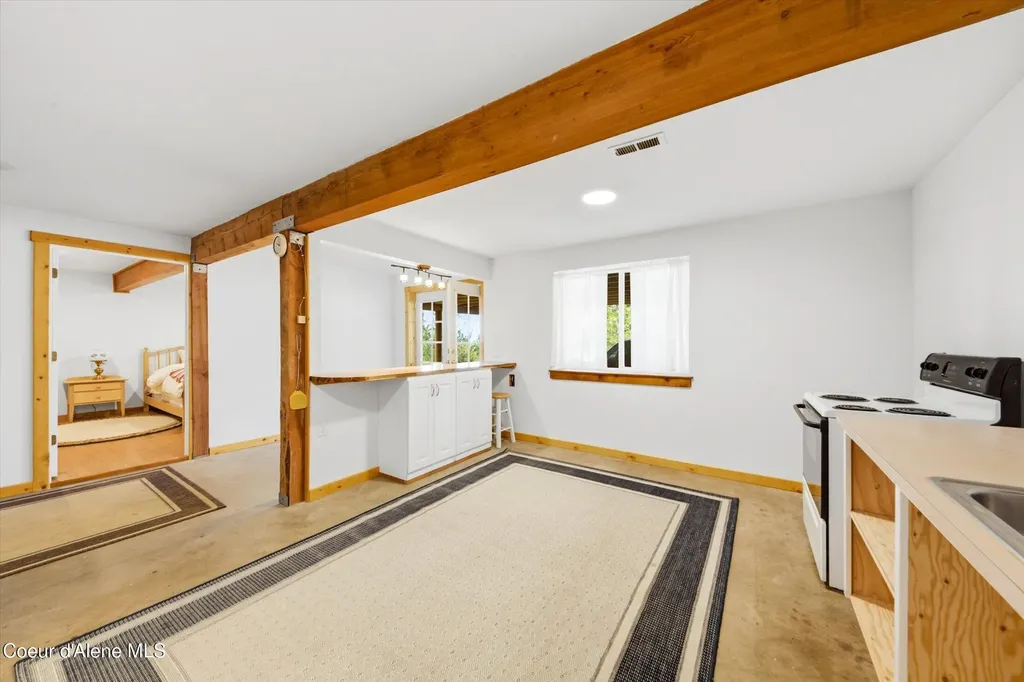 3132 Windfall Pass Road Plummer ID 83851