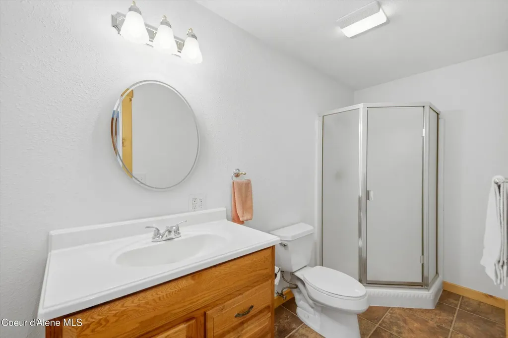 3132 Windfall Pass Road Plummer ID 83851