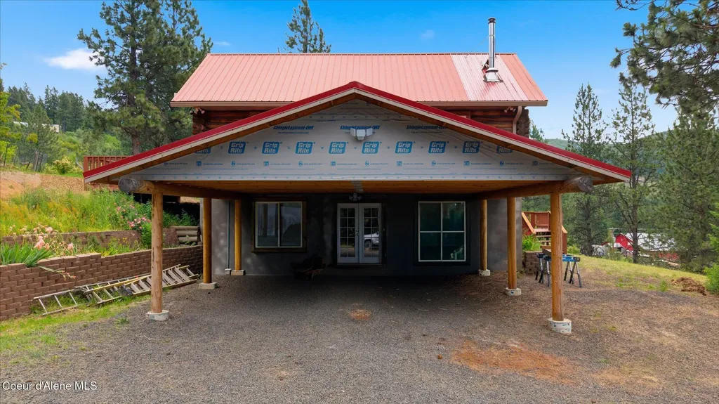 3132 Windfall Pass Road Plummer ID 83851