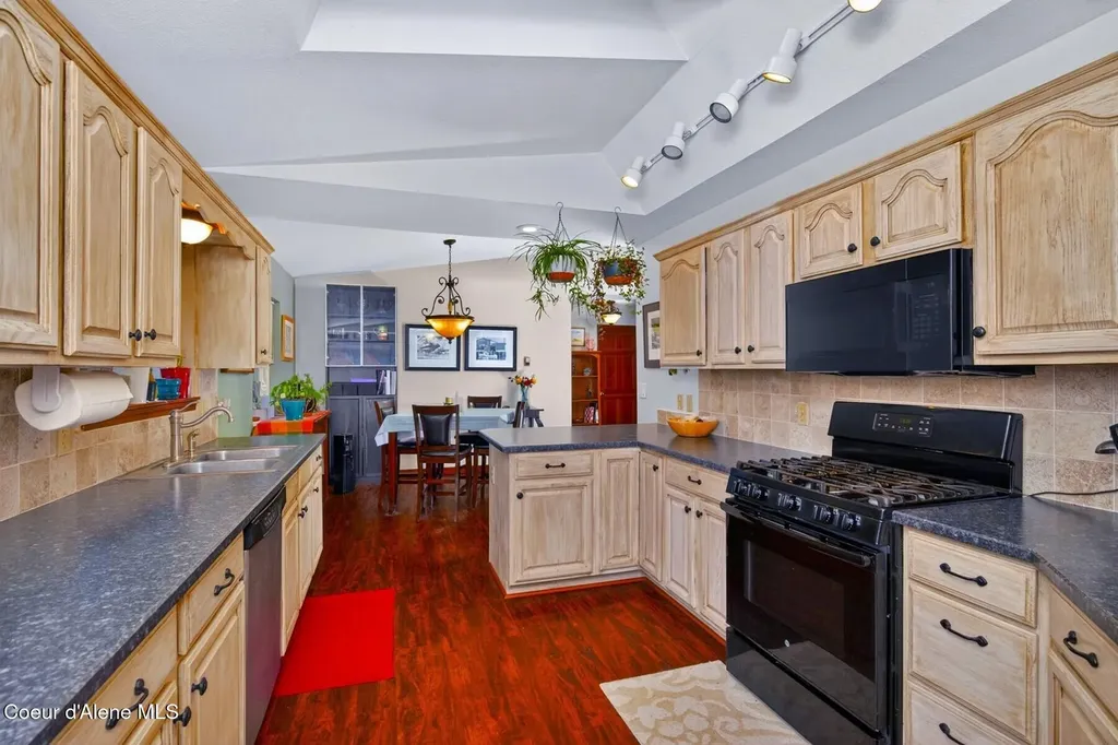 88 Horizon Drive Sagle ID 83860