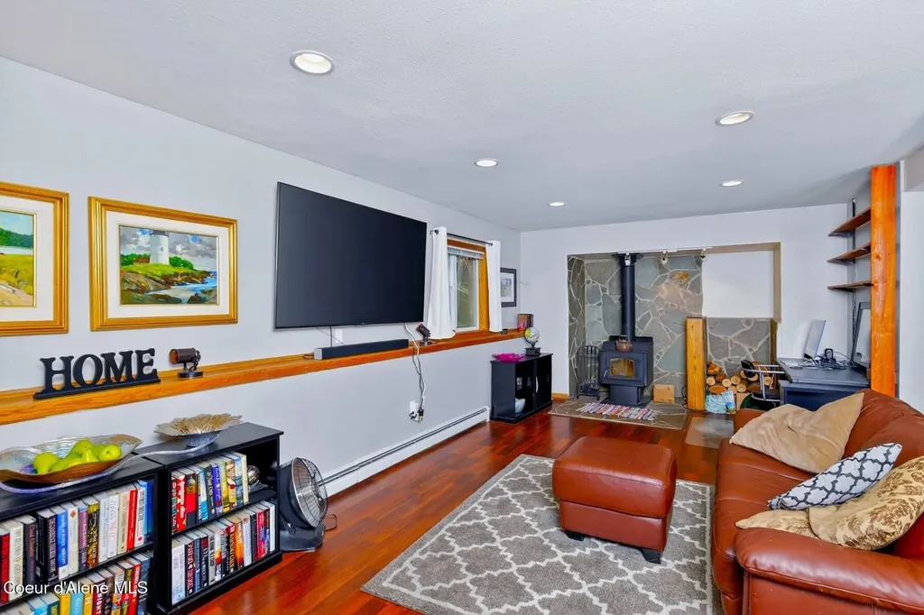 88 Horizon Drive Sagle ID 83860