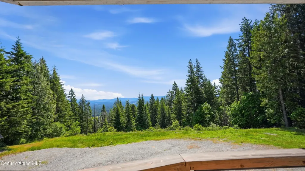 18152 N Reservoir Road Rathdrum ID 83858