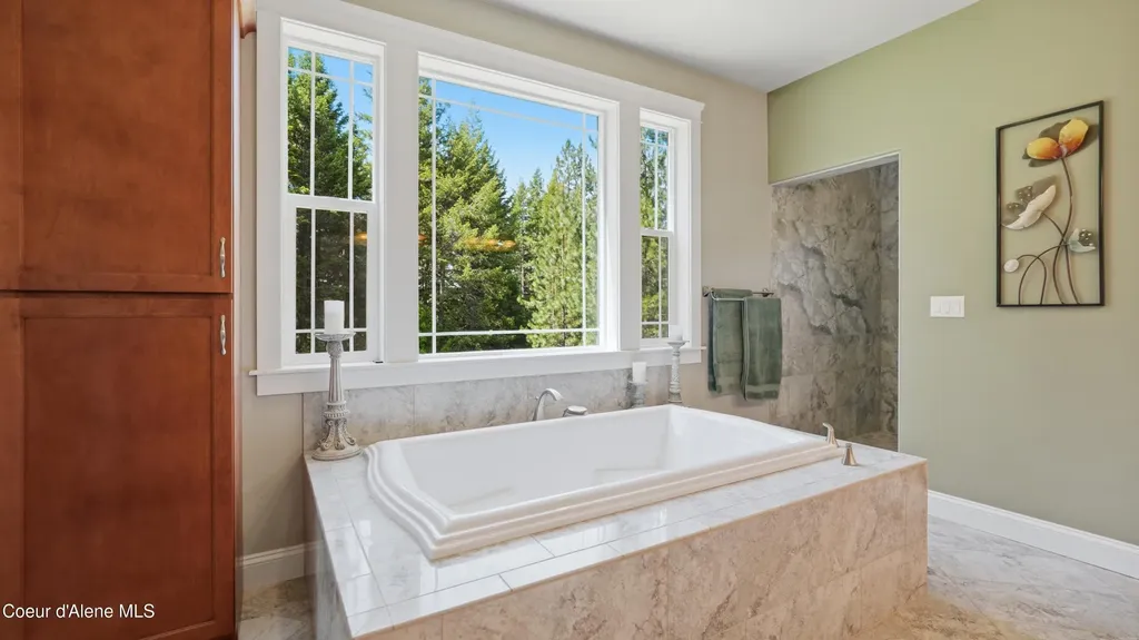 18152 N Reservoir Road Rathdrum ID 83858