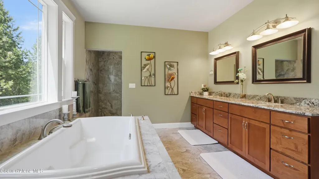 18152 N Reservoir Road Rathdrum ID 83858