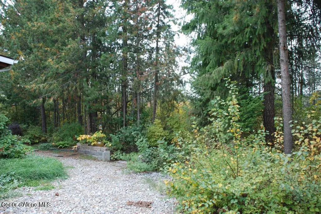 31153 N 10th Avenue Spirit Lake ID 83869