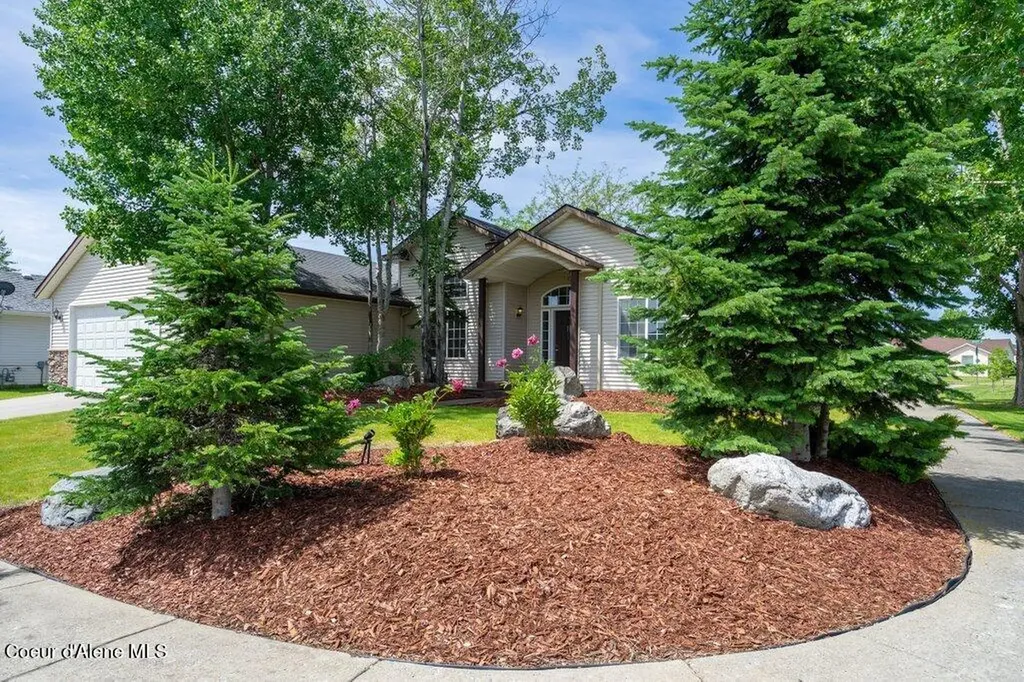 8903 N Newcastle Lane Hayden ID 83835