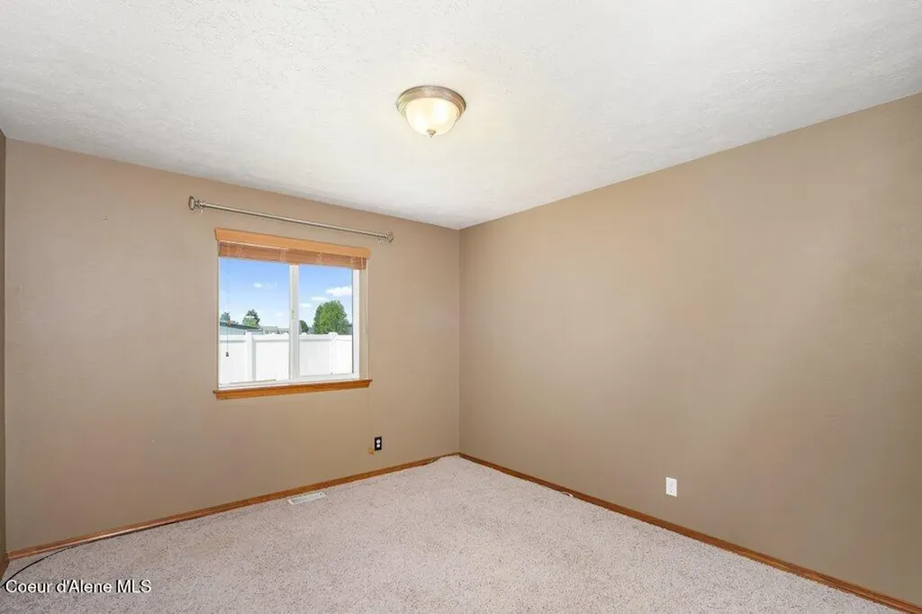 8903 N Newcastle Lane Hayden ID 83835