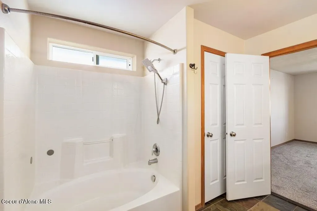 8903 N Newcastle Lane Hayden ID 83835