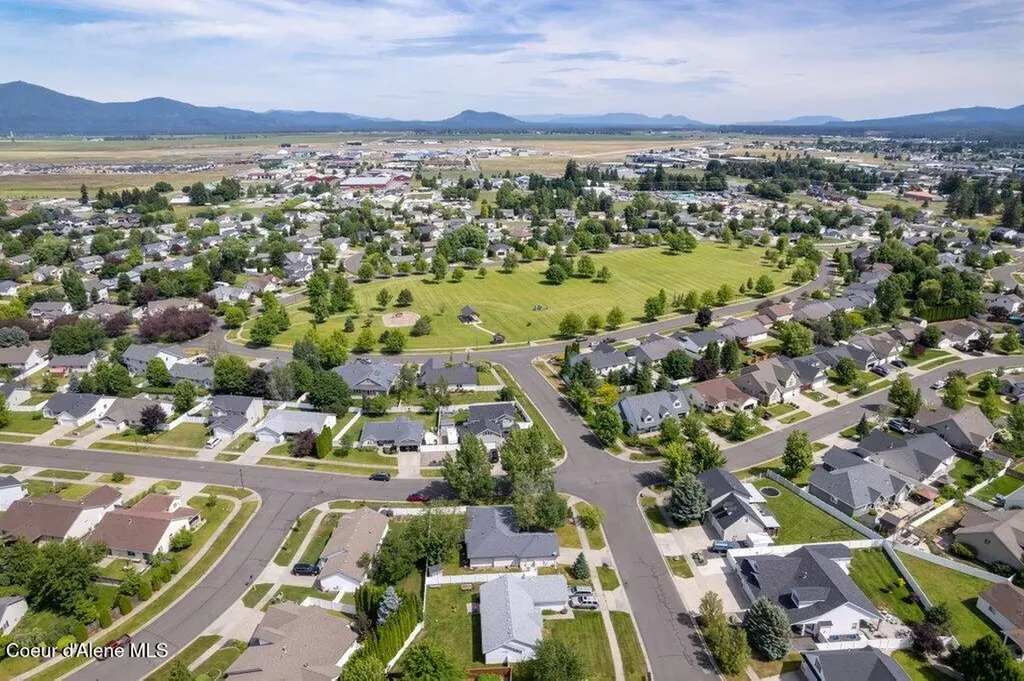 8903 N Newcastle Lane Hayden ID 83835