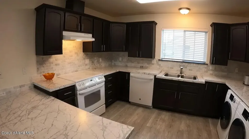 3834 E 3rd Avenue Post Falls ID 83854