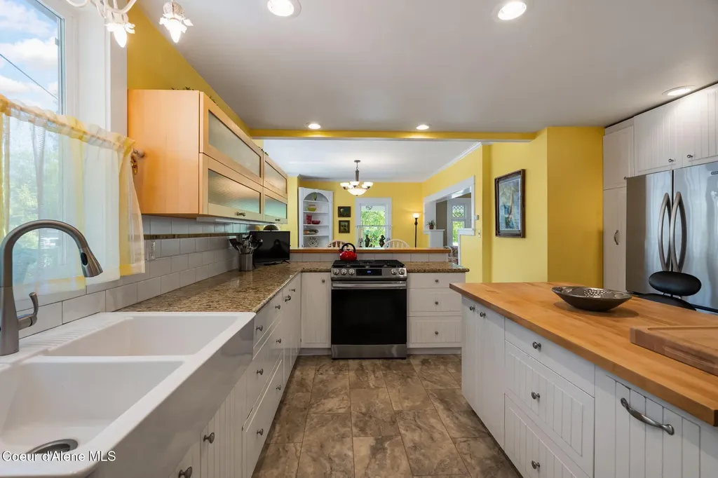 536 Erie Street Sandpoint ID 83864
