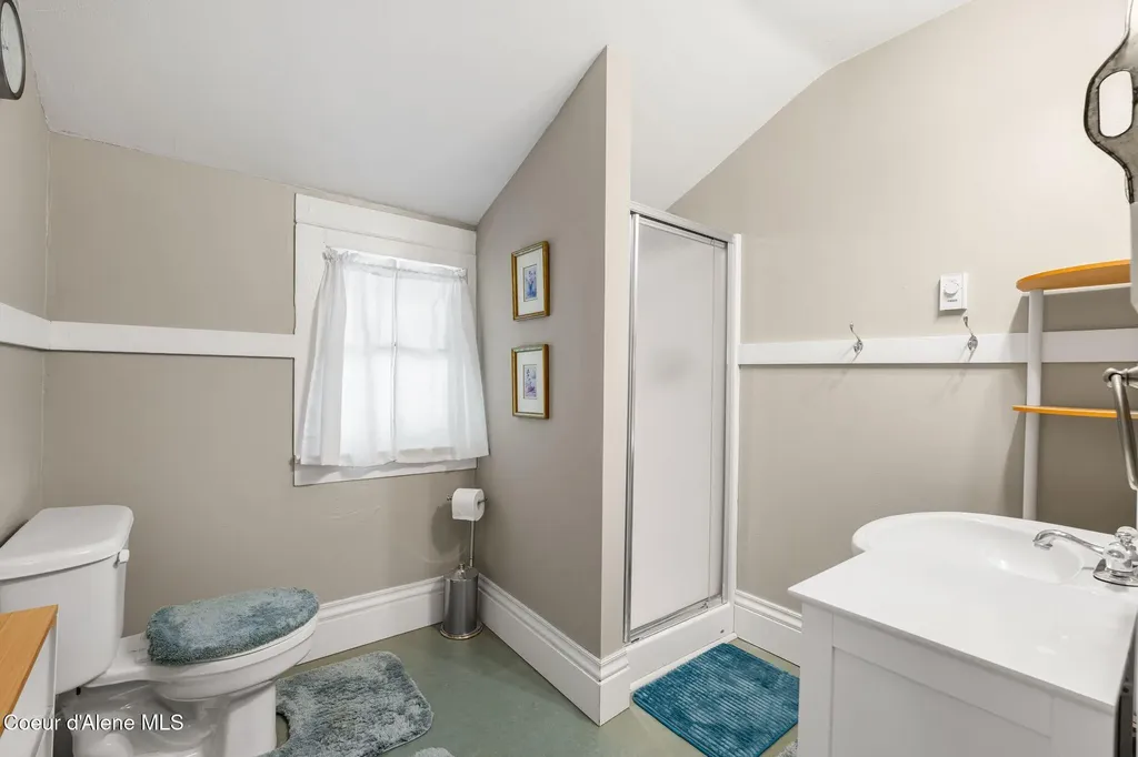 536 Erie Street Sandpoint ID 83864