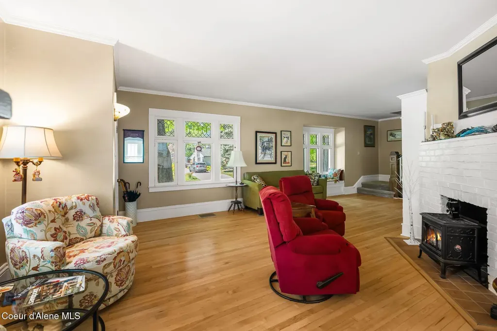 536 Erie Street Sandpoint ID 83864
