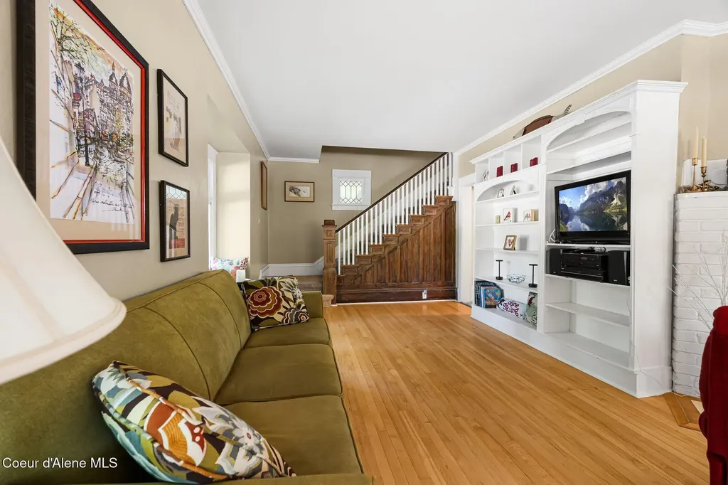 536 Erie Street Sandpoint ID 83864