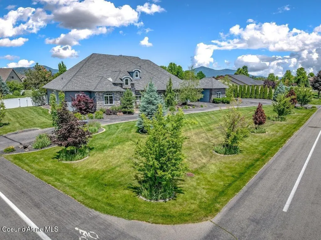 3112 N Gracedale Court Post Falls ID 83854