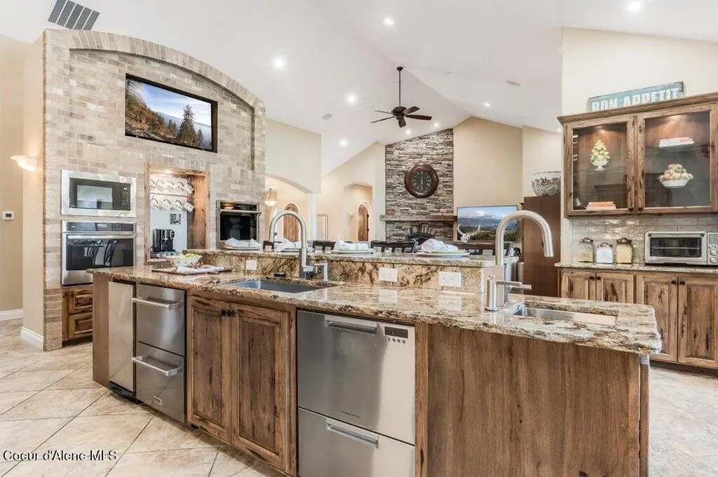 3112 N Gracedale Court Post Falls ID 83854