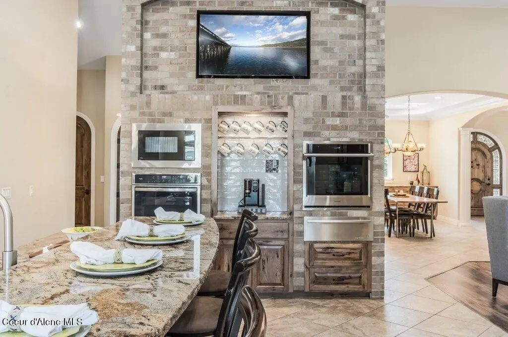 3112 N Gracedale Court Post Falls ID 83854