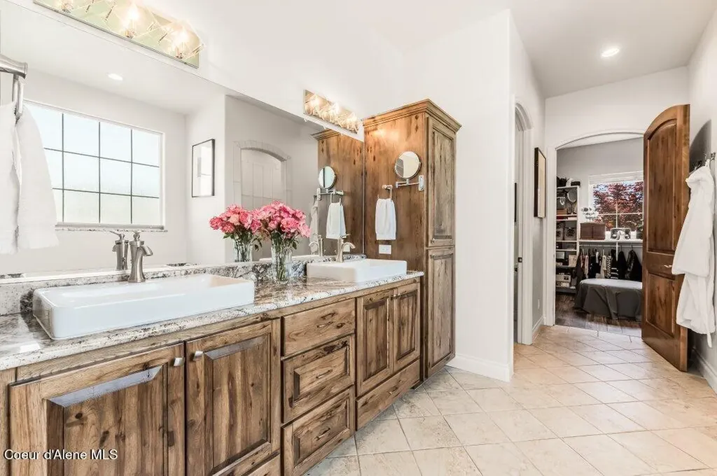 3112 N Gracedale Court Post Falls ID 83854