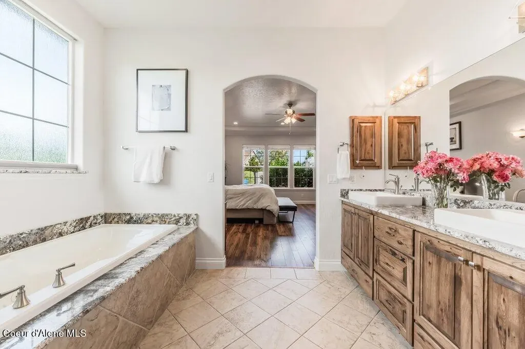 3112 N Gracedale Court Post Falls ID 83854