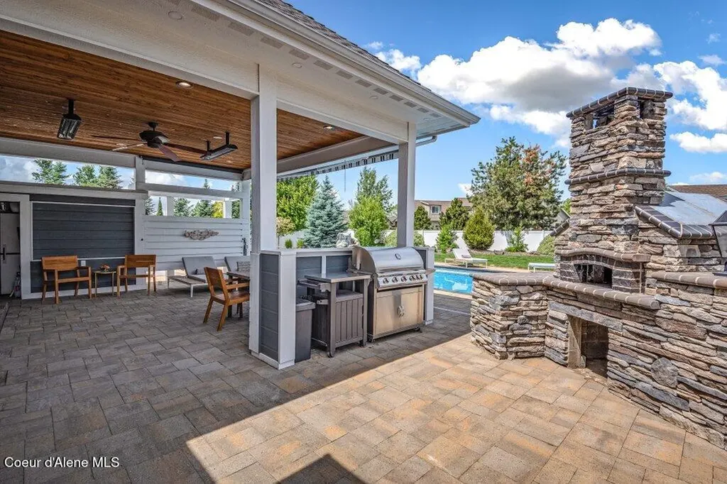 3112 N Gracedale Court Post Falls ID 83854