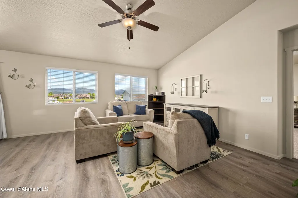 516 W Tennessee Avenue Post Falls ID 83854