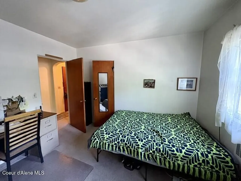 302 2nd Street Wallace ID 83873