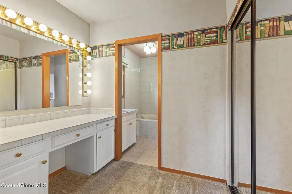 2916 E Harrison Avenue Coeur D'alene ID 83814