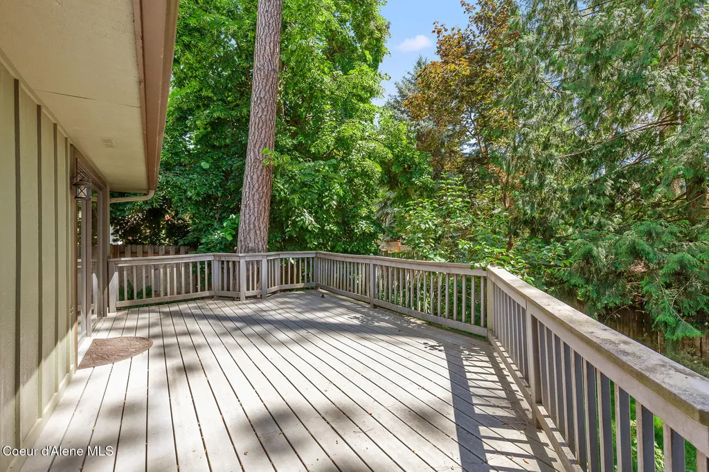 2916 E Harrison Avenue Coeur D'alene ID 83814