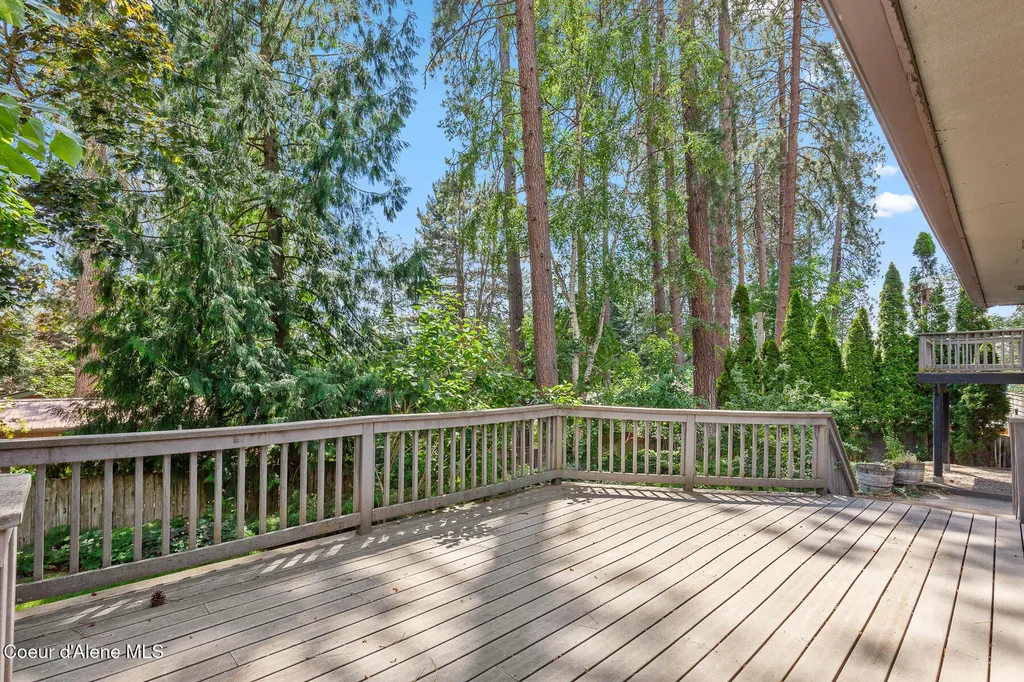 2916 E Harrison Avenue Coeur D'alene ID 83814