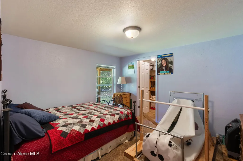 871 Foothill Drive Athol ID 83801