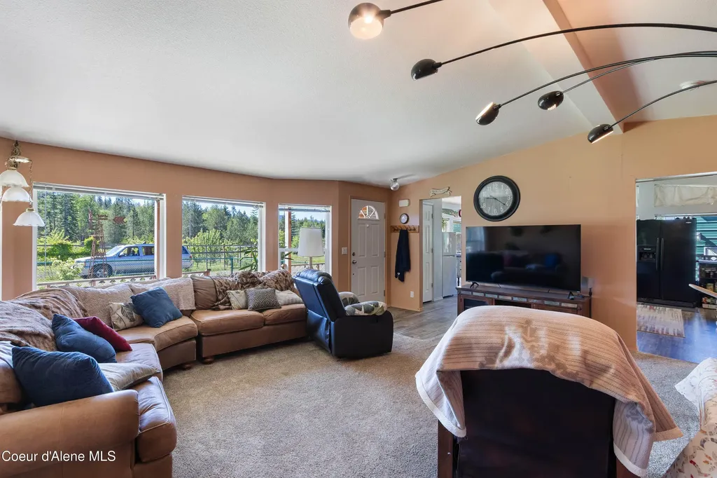 871 Foothill Drive Athol ID 83801