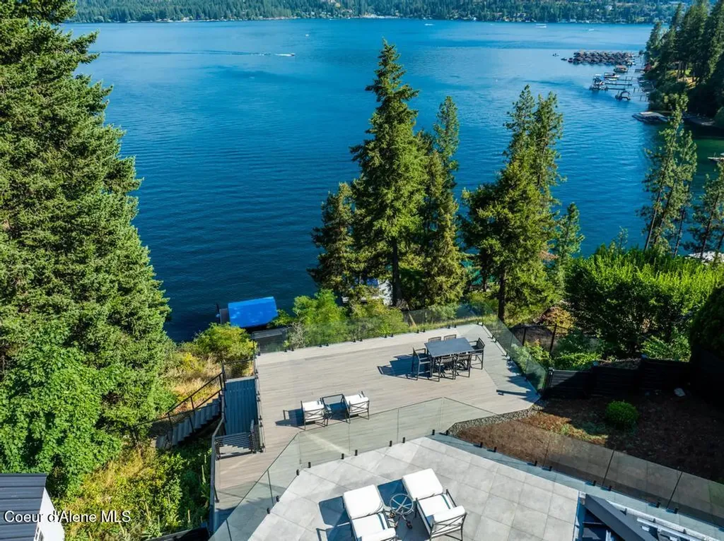 10536 N Lakeview Drive Hayden Lake ID 83835
