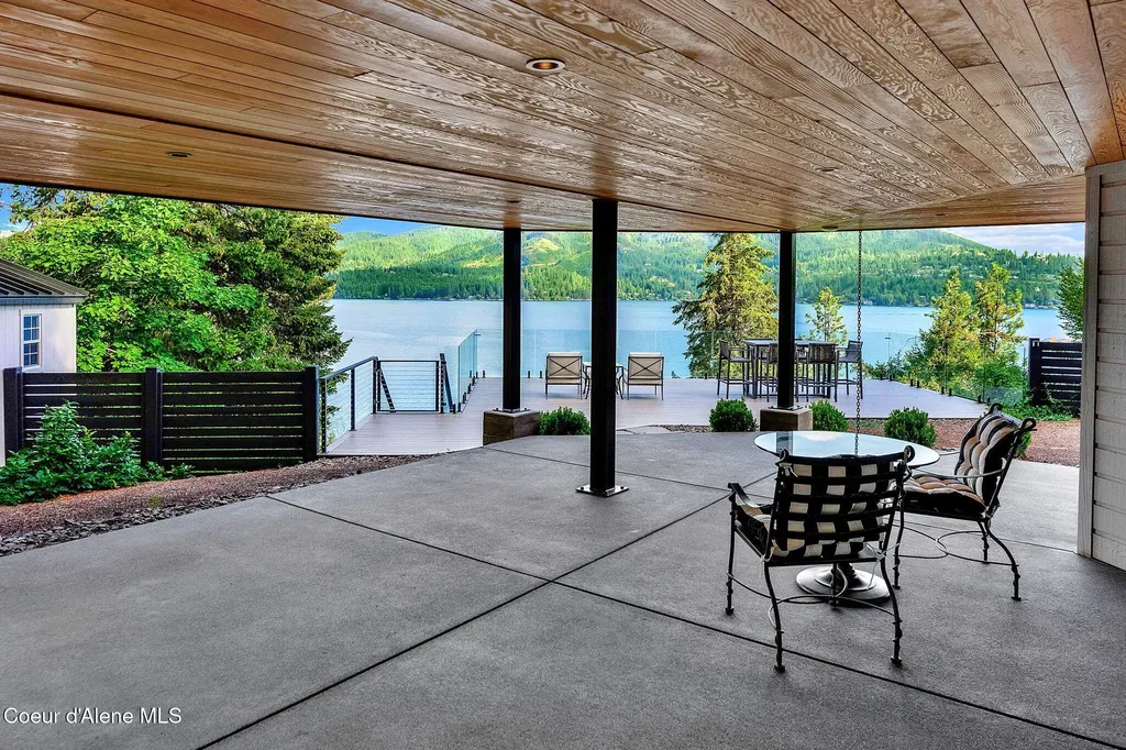 10536 N Lakeview Drive Hayden Lake ID 83835