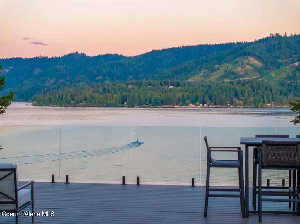 10536 N Lakeview Drive Hayden Lake ID 83835